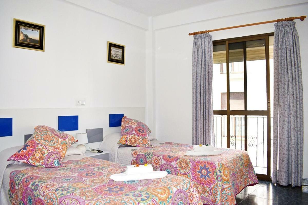 Hostal Sol Y Mar Nerja Buitenkant foto
