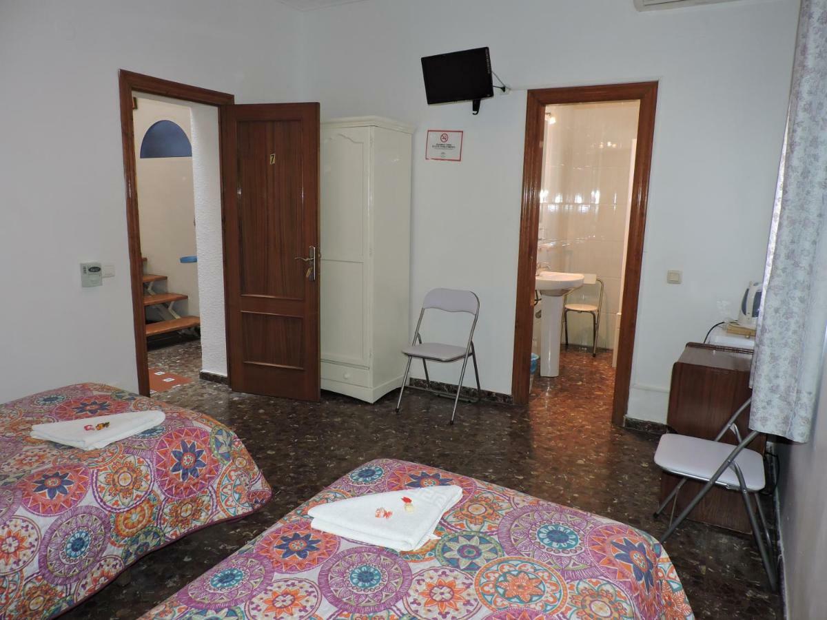 Hostal Sol Y Mar Nerja Buitenkant foto